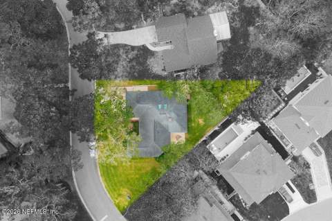 2263 Oak Forest Drive, Jacksonville Beach FL - photo 7 of 35