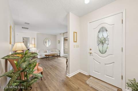 2263 Oak Forest Drive, Jacksonville Beach FL - photo 8 of 35