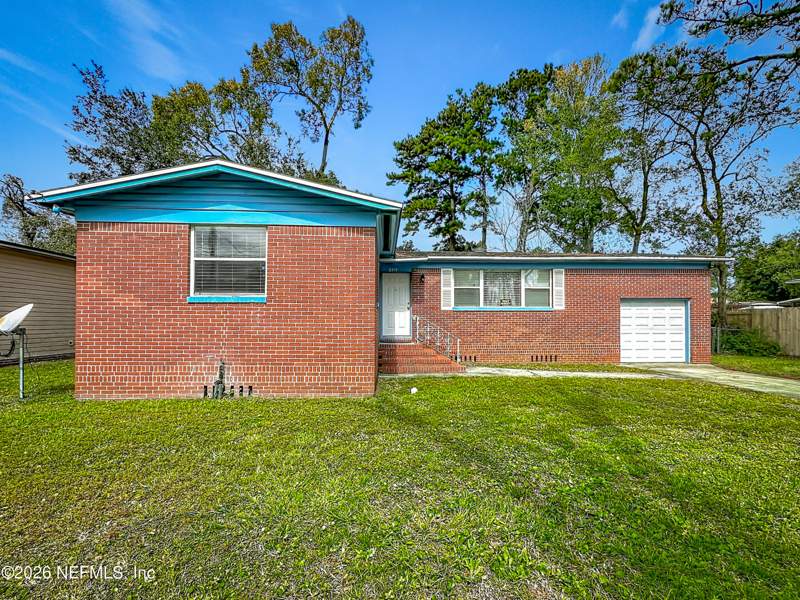 3 bedroom Single Family Residence at 6515 E Bartholf Avenue, Cedar Hills Estates, Jacksonville — photo 4