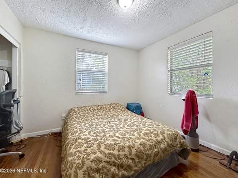 6515 E Bartholf Avenue, Jacksonville FL - photo 17 of 38