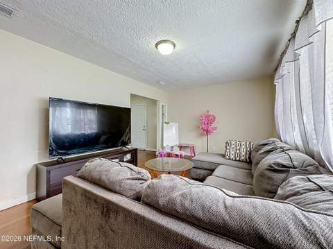 6515 E Bartholf Avenue, Jacksonville FL - photo 9 of 38