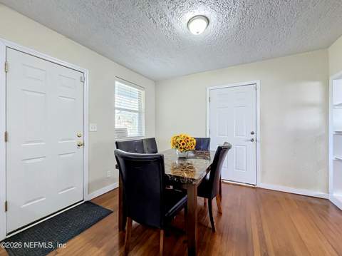 6515 E Bartholf Avenue, Jacksonville FL - photo 15 of 38