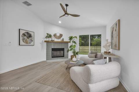 12796 Glade Springs Drive, Jacksonville FL - photo 24 of 42