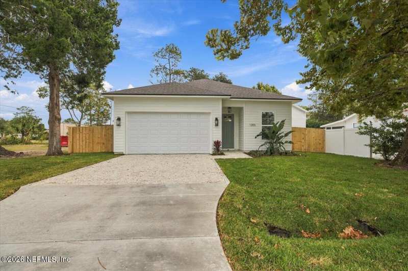 3 bedroom Single Family Residence at 1255 Hibiscus Street, Atlantic Bch Sec H, Atlantic Beach — photo 1