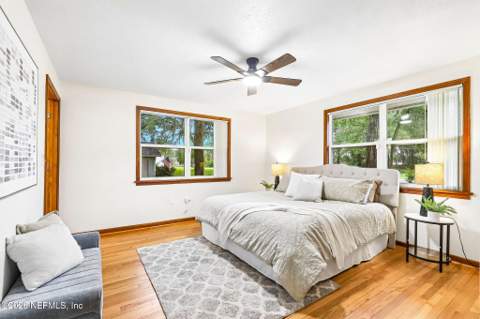 8228 Hogan Road, Jacksonville FL - photo 8 of 34