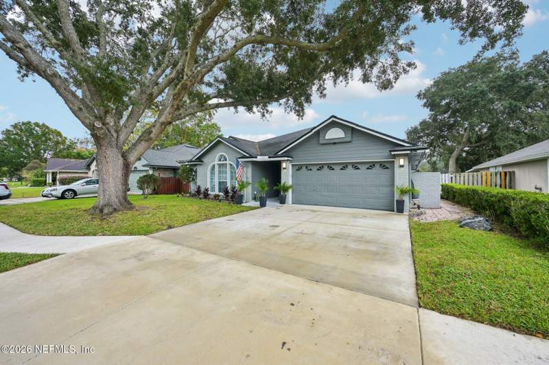 3 bedroom Single Family Residence at 1923 Harbor Island Drive, Harbor Island, Fleming Island — photo 4