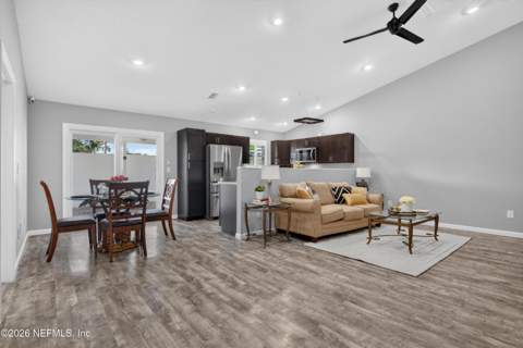 1957 Birch Run, Orange Park FL - photo 6 of 46