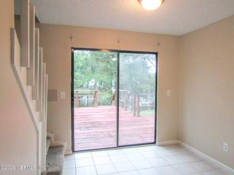 10539 Hampton Road, Jacksonville FL - photo 15 of 25
