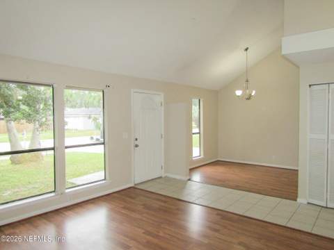 10539 Hampton Road, Jacksonville FL - photo 10 of 25