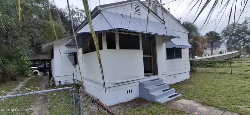 3 bedroom Single Family Residence at 1931 Lambert Street, East Lewisville, Jacksonville — photo 3