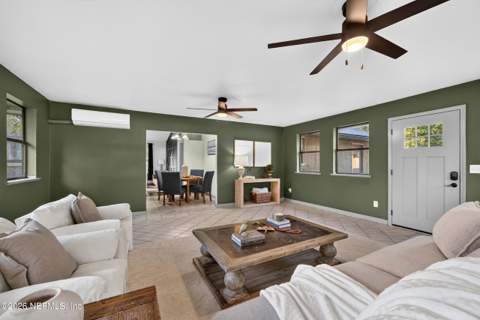 2567 Hollyhock Avenue, Middleburg FL - photo 16 of 66