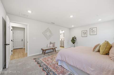 6036 Dunn Avenue, Jacksonville FL - photo 15 of 22