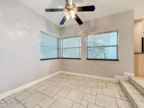 6728 Strawberry Lane, Jacksonville FL - photo 23 of 38