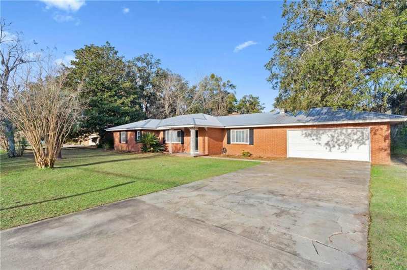3 bedroom Single Family Residence at 112 Lillie Way, High Hill Lakes, Brunswick — photo 1