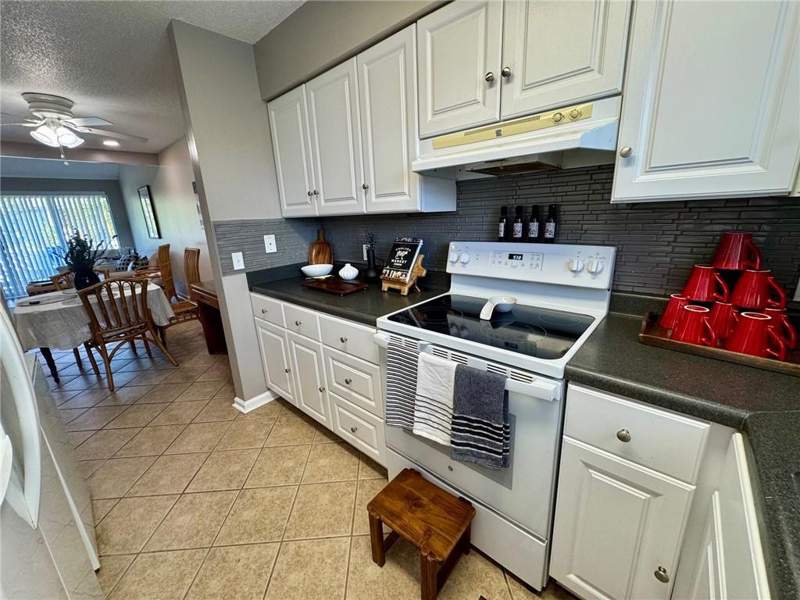 2 bedroom Condominium at 6b Blair Road, Skiff Landing Condos, St. Simons Island — photo 3