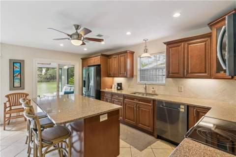 601 Shore Edge Trace, St. Simons Island GA - photo 19 of 34