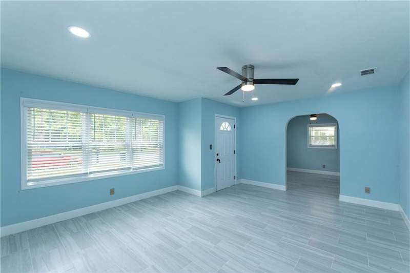 4 bedroom Single Family Residence at 619 Oakwood Avenue, No Recorded Subdivision, Waycross — photo 5