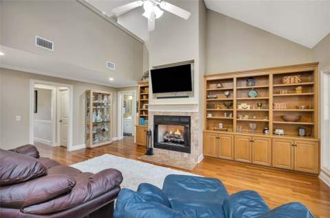 257 Villager Drive, St. Simons Island GA - photo 11 of 39