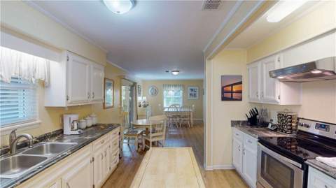 913 N Beachview Drive, Jekyll Island GA - photo 16 of 43