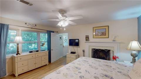 913 N Beachview Drive, Jekyll Island GA - photo 19 of 43
