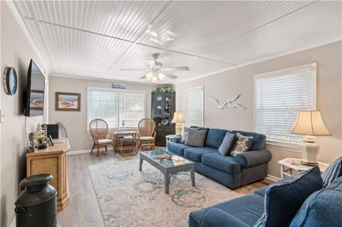 1107 Beachview Drive, St. Simons Island GA - photo 9 of 22