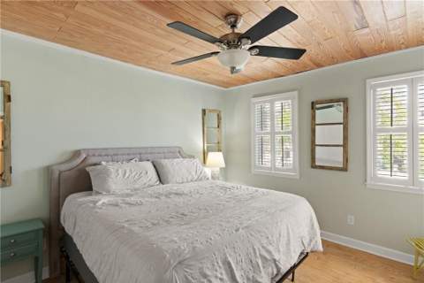 1035 Beachview Drive, St. Simons Island GA - photo 19 of 37