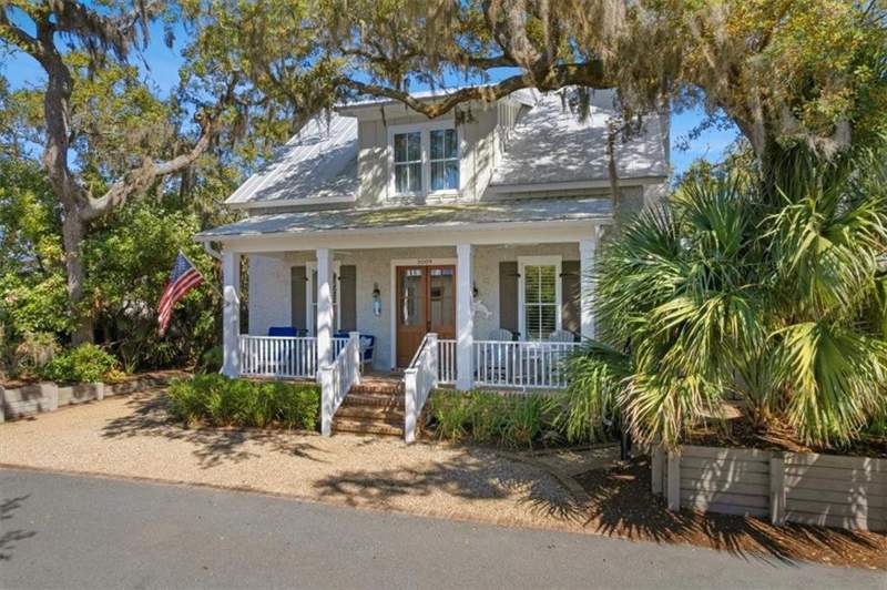 4 bedroom Single Family Residence at 3009 Ocean Oaks Drive, Ocean Oaks at Jekyll, Jekyll Island — photo 3