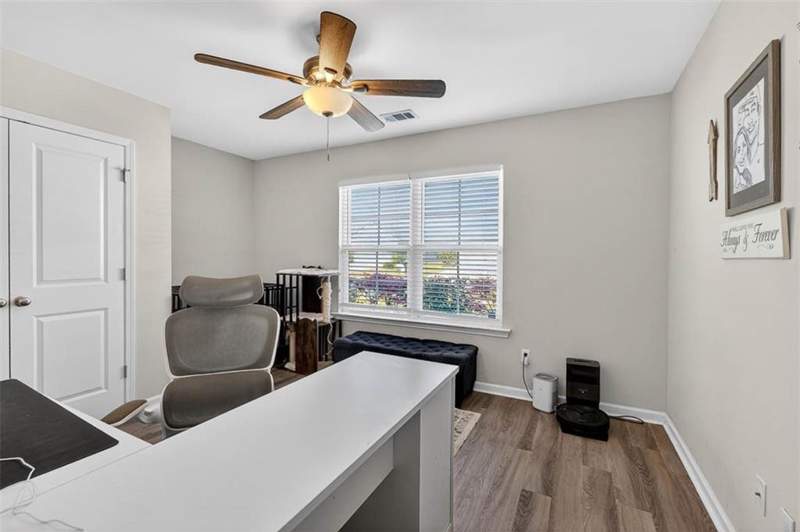 4 bedroom Single Family Residence at 225 Roswell Drive, Tanglewood, Brunswick — photo 5