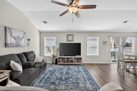 225 Roswell Drive, Brunswick GA - photo 15 of 36