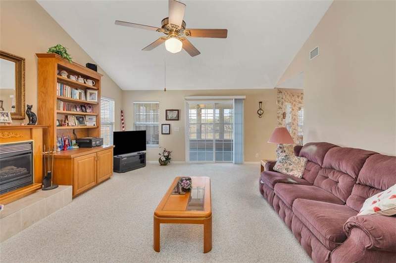 4 bedroom Single Family Residence at 1056 Fiddler Trace, Belle Bluff Estates, Townsend — photo 5