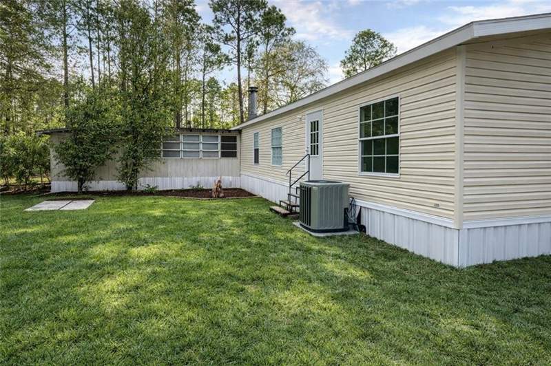 3 bedroom Mobile Home at 3210 Stoneback Street, No Recorded Subdivision, Waycross — photo 2