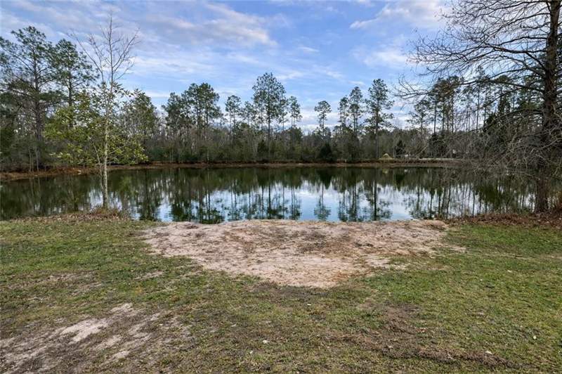 3 bedroom Mobile Home at 3210 Stoneback Street, No Recorded Subdivision, Waycross — photo 3