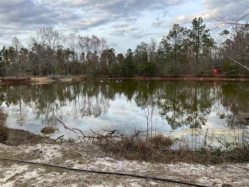 3 bedroom Mobile Home at 3210 Stoneback Street, No Recorded Subdivision, Waycross — photo 4
