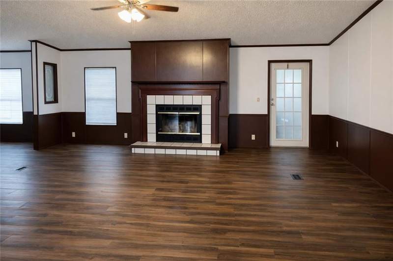 3 bedroom Mobile Home at 3210 Stoneback Street, No Recorded Subdivision, Waycross — photo 5