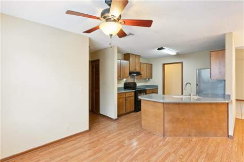 132 Woodvalley Drive, Kingsland GA - photo 9 of 27