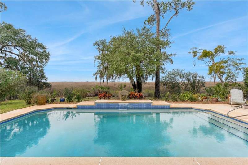 5 bedroom Single Family Residence at 931 Champney, Hampton Plantation, St. Simons Island — photo 3