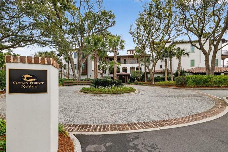 4 bedroom Condominium at 100 Ocean Road, Ocean Forest, Sea Island — photo 2