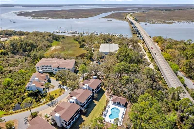 4 bedroom Townhouse at 39 Harbor Road, The Moorings at Jekyll Harbor, Jekyll Island — photo 4