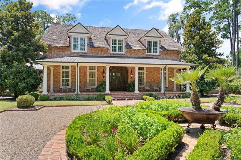 6 bedroom Single Family Residence at 106 Telford Lane, Frederica Golf Club, St. Simons Island — photo 1