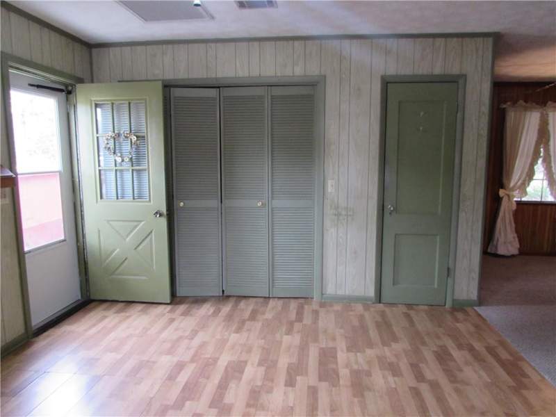 3 bedroom Single Family Residence at 1691 Huckaby Road, No Recorded Subdivision, Waycross — photo 5