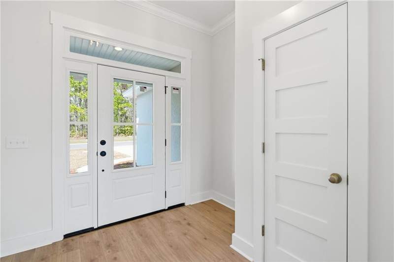 4 bedroom Single Family Residence at 405 Country Walk Circle, Country Walk, Brunswick — photo 4