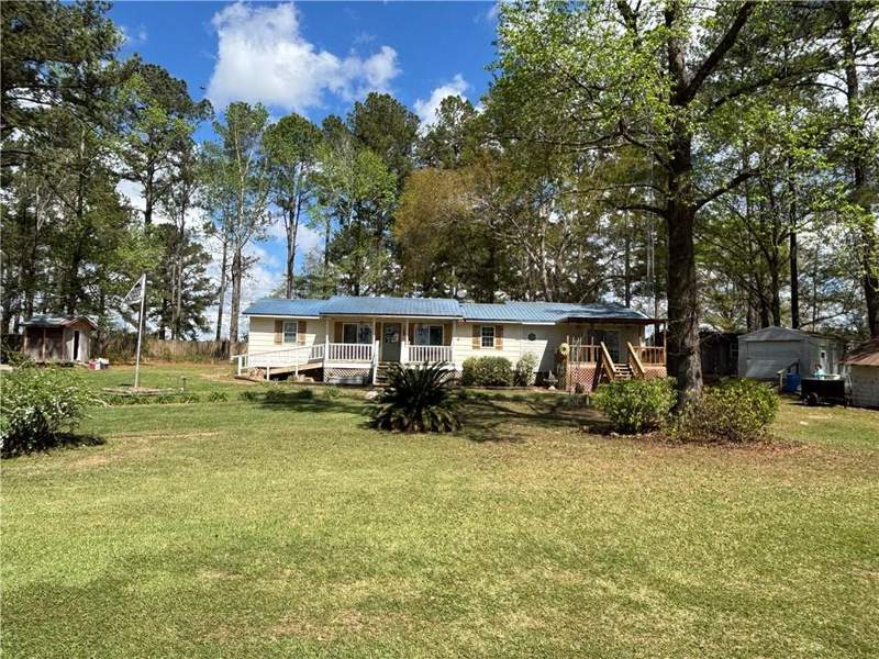 6 bedroom Single Family Residence at 1565 East Lake Drive, No Recorded Subdivision, Screven — photo 2