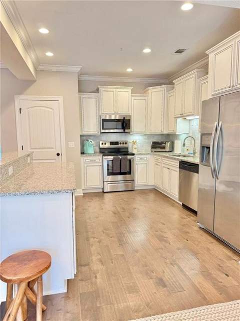 805 Mariners Circle, St. Simons Island GA - photo 7 of 25