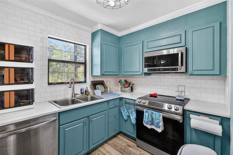 2 bedroom Single Family Residence at 33 Warren Avenue, Cudjo Point, Waverly — photo 3