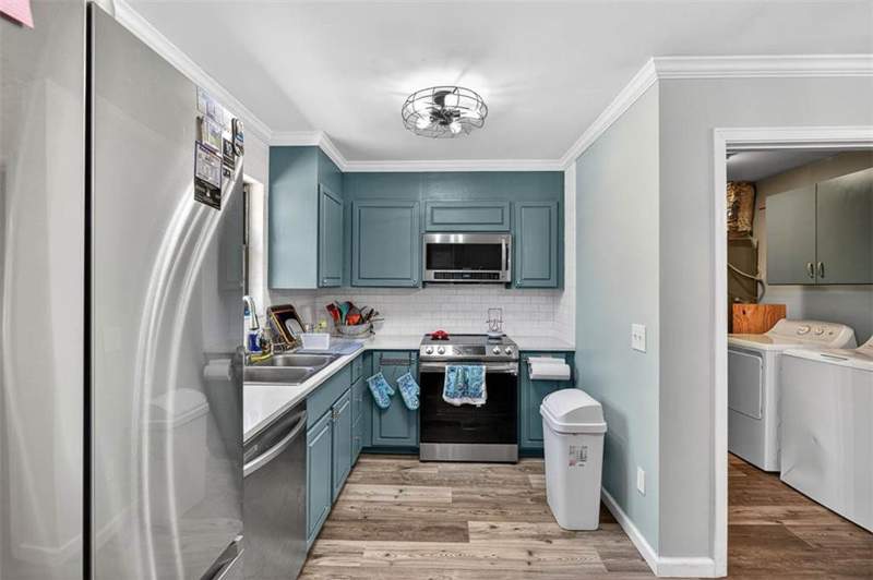 2 bedroom Single Family Residence at 33 Warren Avenue, Cudjo Point, Waverly — photo 4