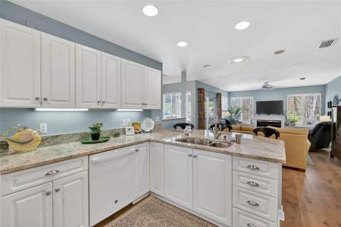 214 W Davis Cup Court, St. Simons Island GA - photo 21 of 55