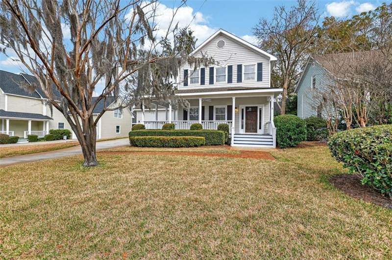 4 bedroom Single Family Residence at 110 Newfield Street, Harrison Pointe, St. Simons Island — photo 2