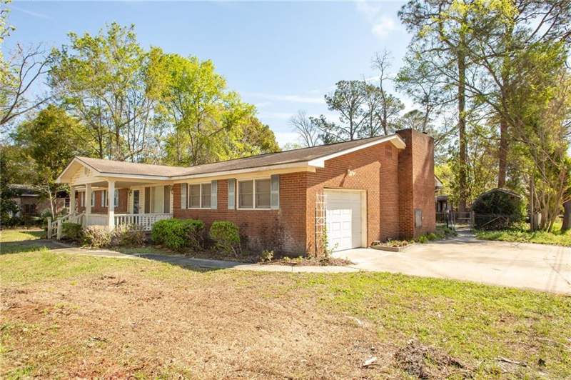 3 bedroom Single Family Residence at 902 Stanton Avenue, No Recorded Subdivision, Waycross — photo 3