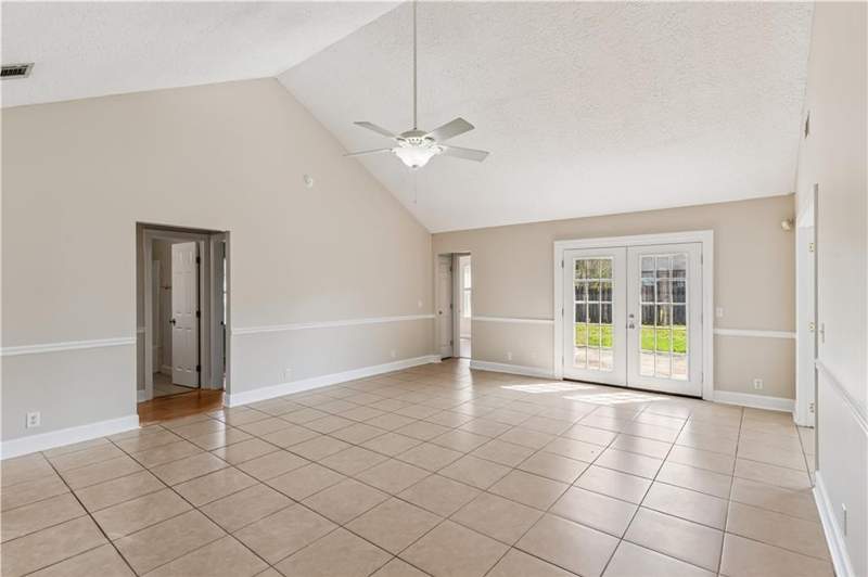 4 bedroom Single Family Residence at 167 Silver Fox Drive, Belle Arbor, St. Marys — photo 3