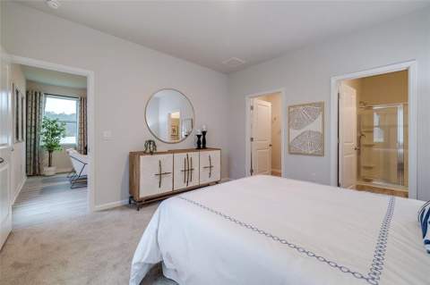 1055 Lakes Boulevard, Brunswick GA - photo 16 of 31